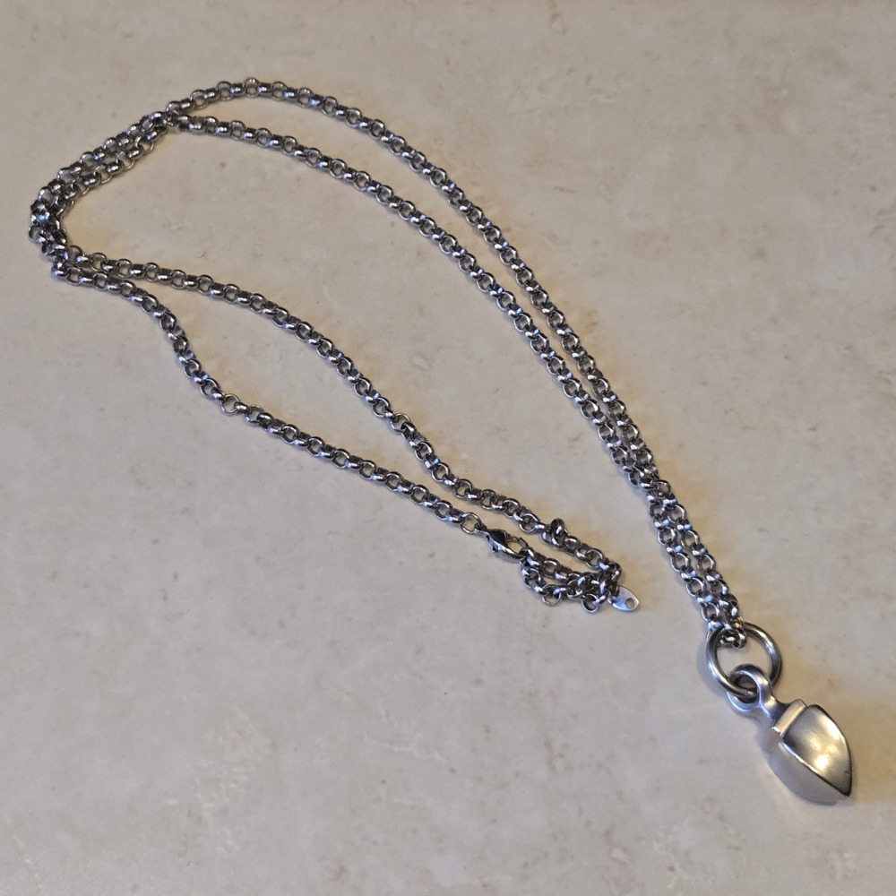 Avon Silver Tone Shield Pendant Rolo Chain Necklace 18.5 Inch Minimalist Modern